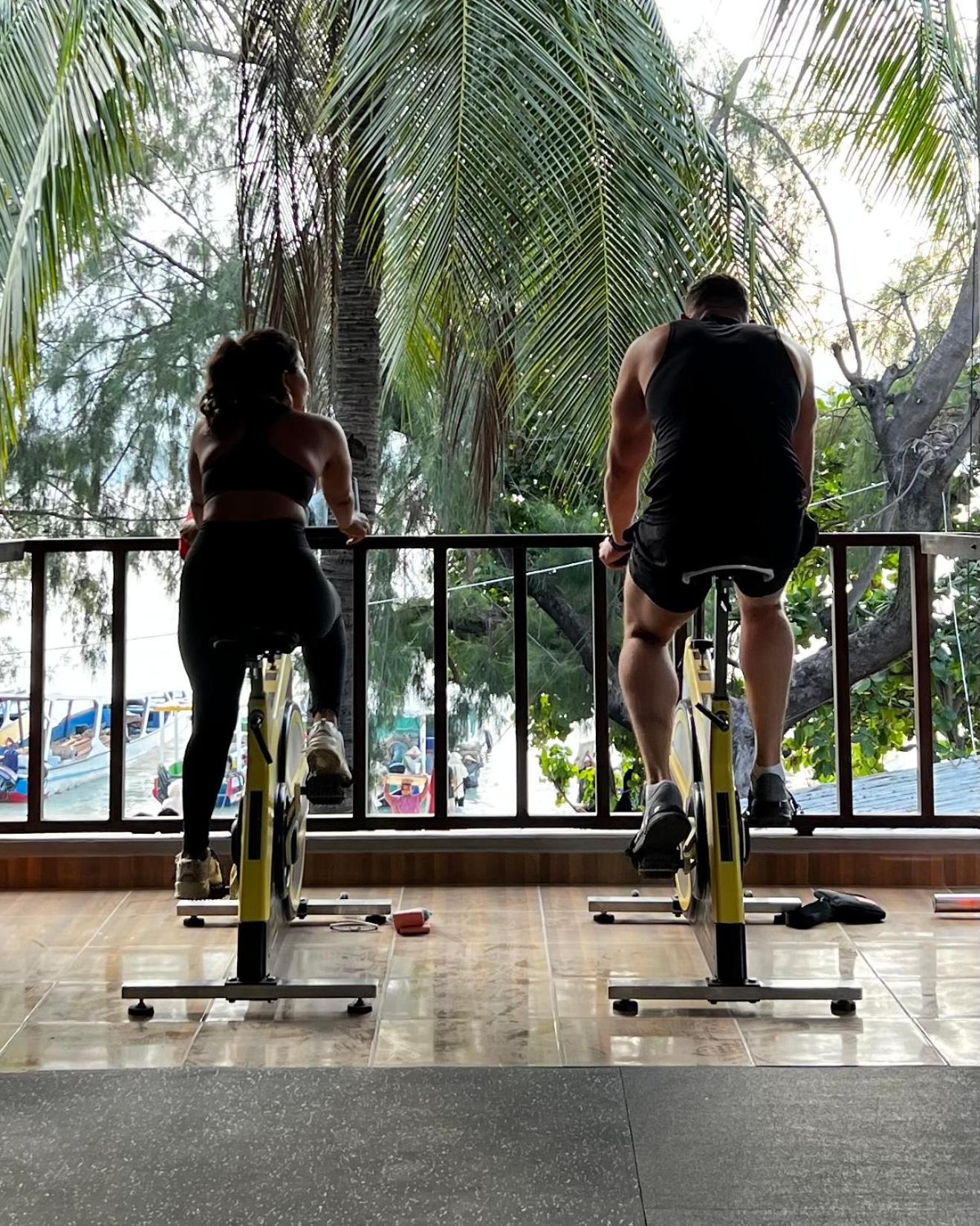 Tropica Gili Total Body Fit - Free Access Gym And Coworking Space Gili Trawangan Luaran gambar