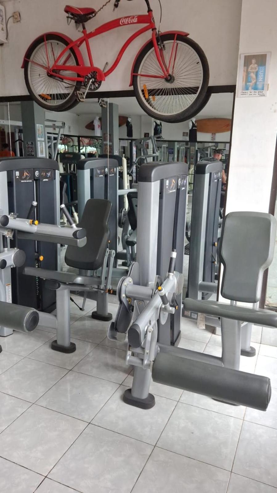 Tropica Gili Total Body Fit - Free Access Gym And Coworking Space Gili Trawangan Luaran gambar