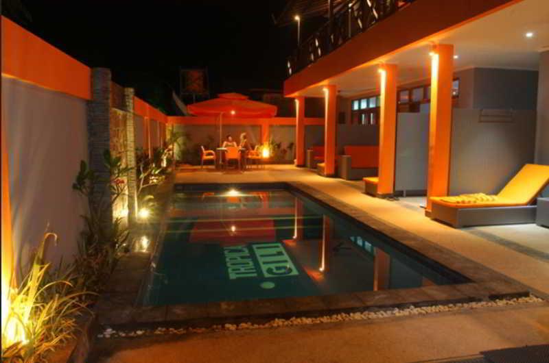 Tropica Gili Total Body Fit - Free Access Gym And Coworking Space Gili Trawangan Luaran gambar